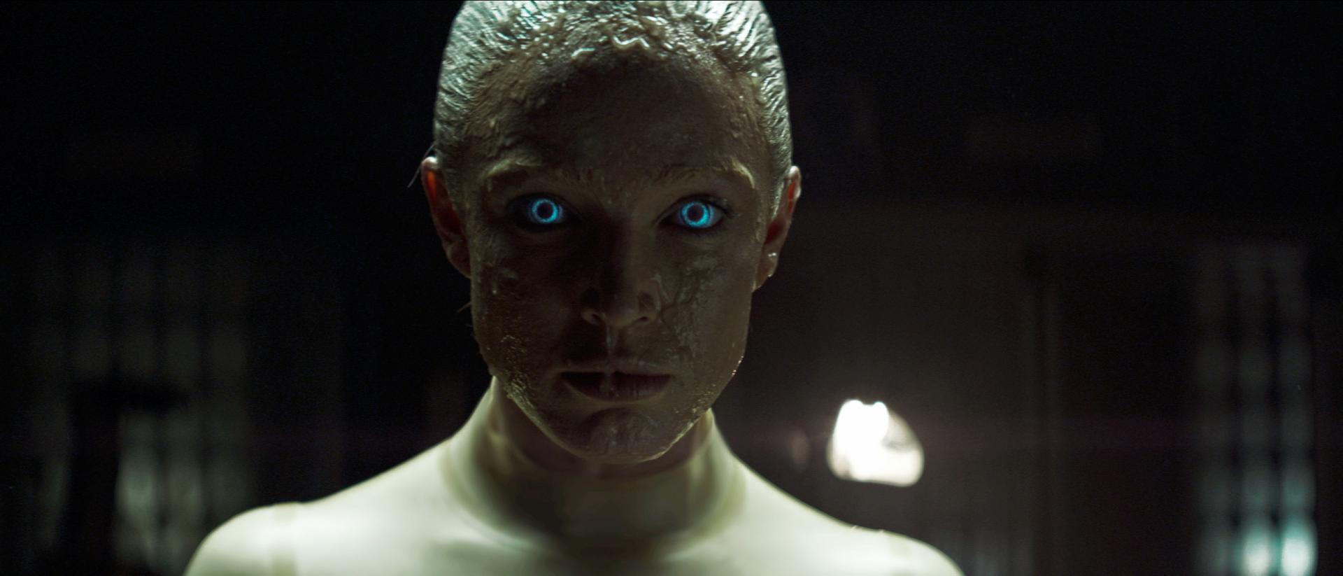 caity lotz as an android in the machine